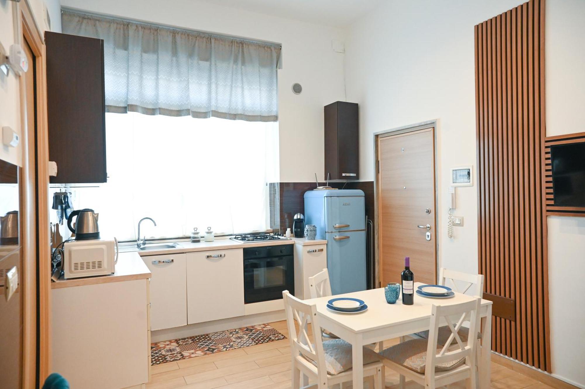 Nonna Tetta Chic Station & Center Walkable Apartment โมโนโปลี ภายนอก รูปภาพ